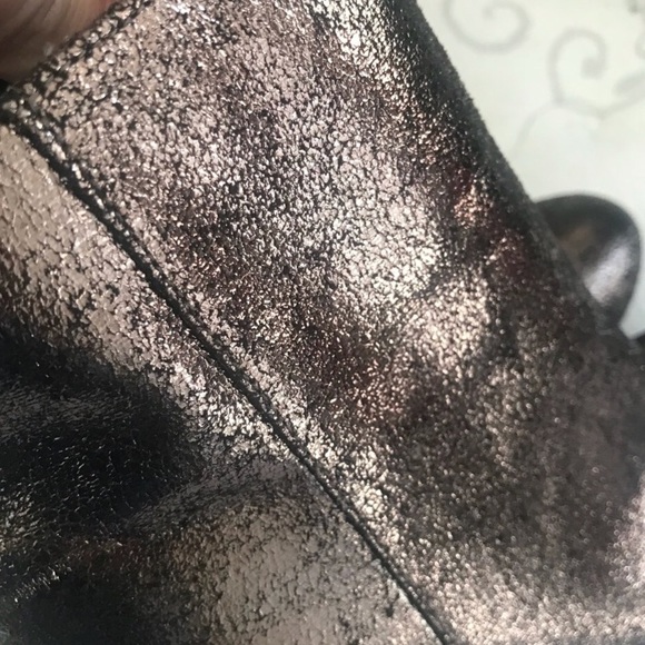 Guess Freshie Boots - Picture 7 of 8